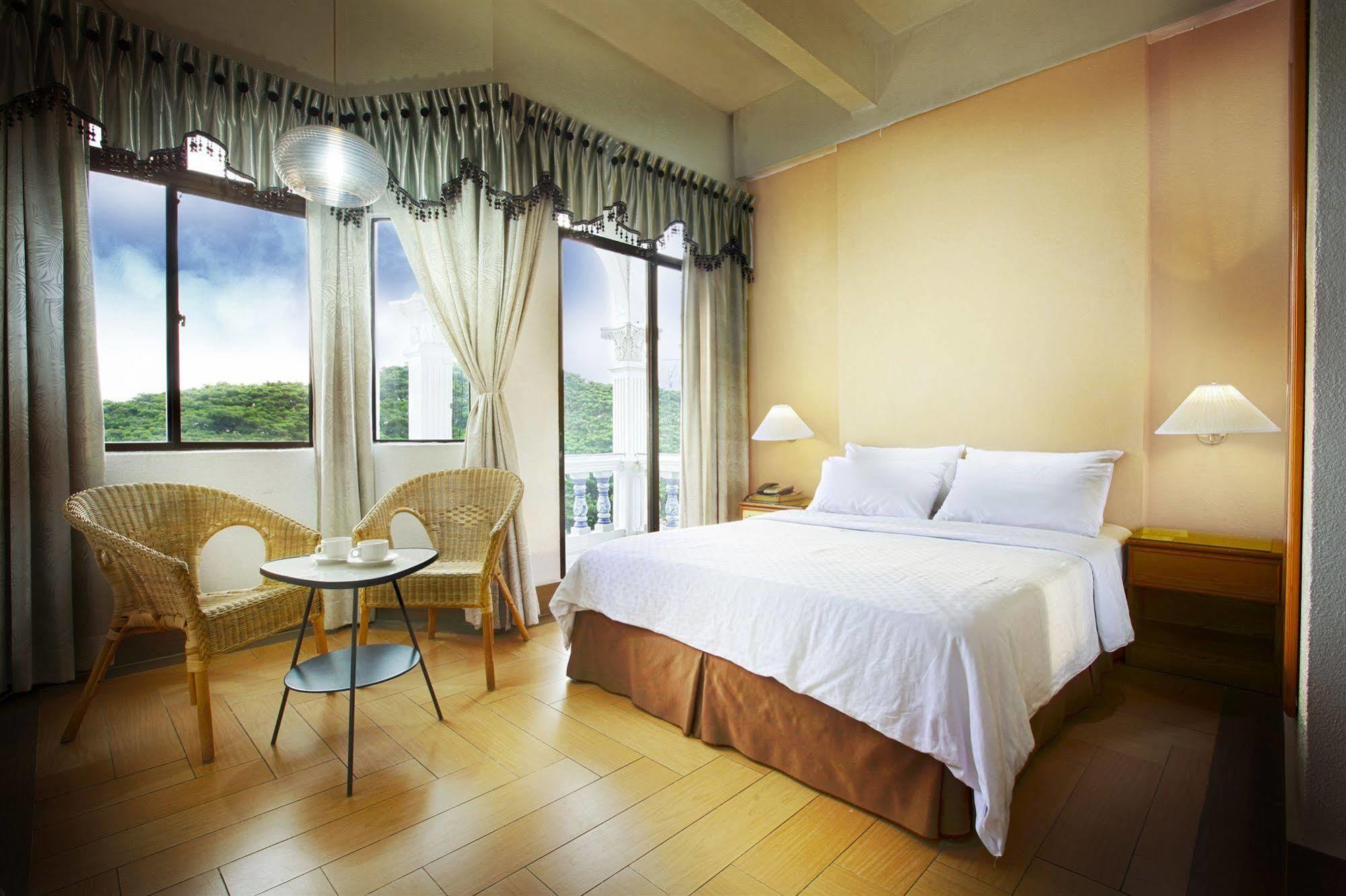 Dynasty Inn Kota Bharu Dış mekan fotoğraf